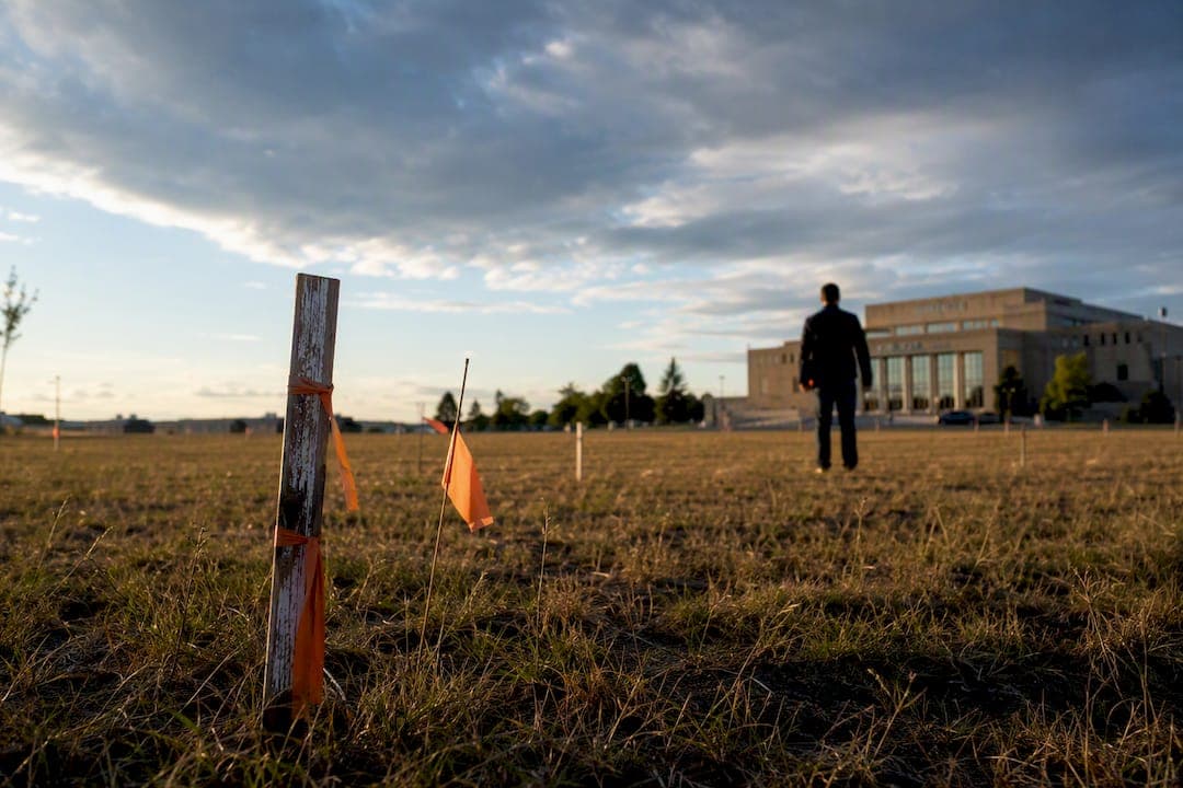 Sell Liened Land Fast in the U.S. and Close Before a Tax Sale